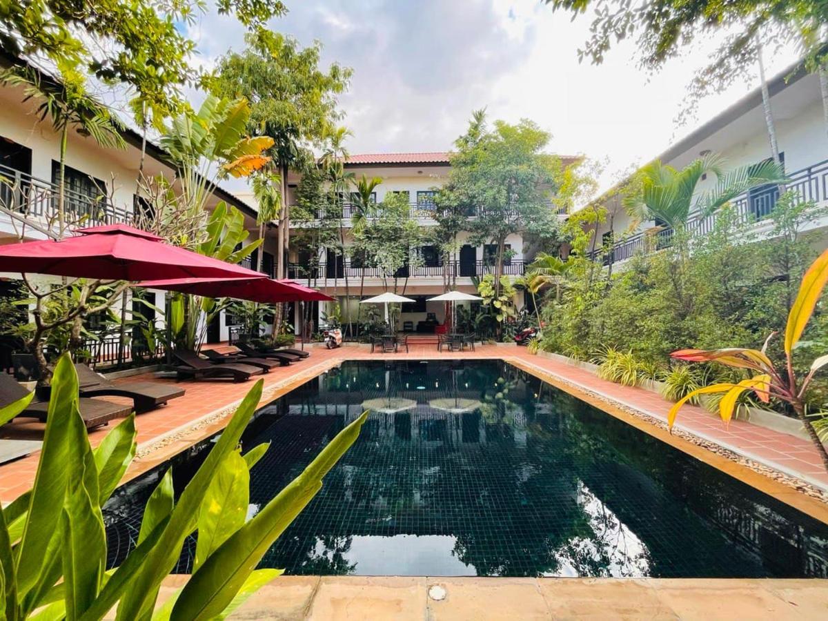 Angkor Tiger Resort Siem Reap Bagian luar foto